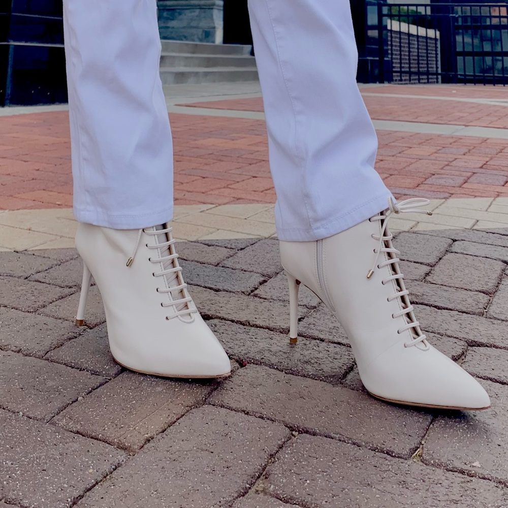 Leather boots cream color